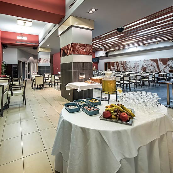 Hotel s plnou penziou vo Svite